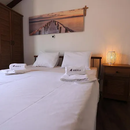 Apartamento Nikolla 6 *