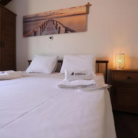 Nikolla 6 Apartament *